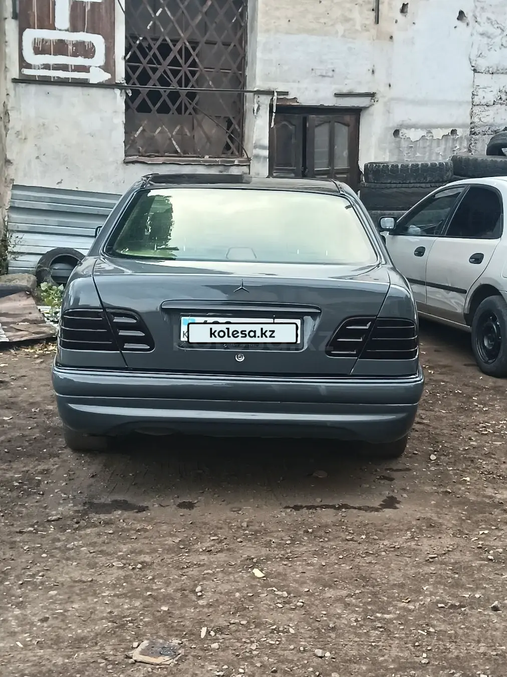 Mercedes-Benz E-Class, 1996