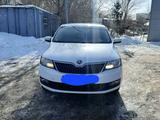 Skoda Rapid 2018 года за 6 500 000 тг. в Астана – фото 2