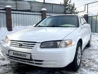 Toyota Camry 1999 годаfor3 350 000 тг. в Алматы