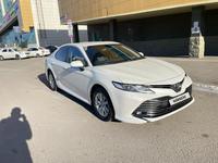 Toyota Camry 2020 годаfor14 000 000 тг. в Астана