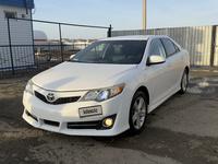 Toyota Camry 2014 года за 5 500 000 тг. в Актобе