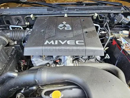 Двигатель на Митцубиси Паджеро.3.4 6G75 6G72 за 1 300 000 тг. в Алматы – фото 3