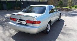 Toyota Camry 2000 годаүшін4 500 000 тг. в Тараз – фото 2