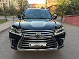 Lexus LX 570 2019 года за 50 000 000 тг. в Астана