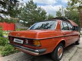 Mercedes-Benz E 230 1981 года за 1 300 000 тг. в Алматы – фото 3