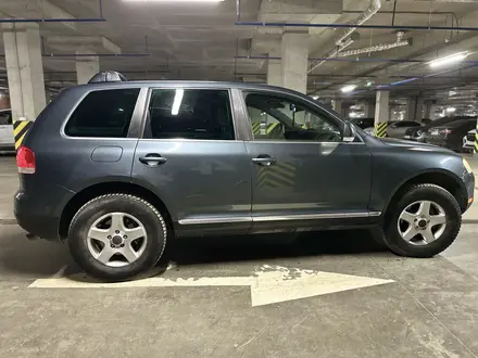 Volkswagen Touareg 2004 года за 5 499 999 тг. в Астана – фото 4