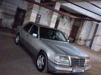 Mercedes-Benz E 280 1995 годаүшін2 800 000 тг. в Астана