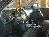 Toyota Land Cruiser Prado 2022 года за 23 700 000 тг. в Актобе – фото 4
