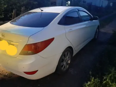 Hyundai Accent 2013 года за 5 000 000 тг. в Усть-Каменогорск – фото 4