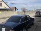 Mercedes-Benz E 320 1993 года за 2 500 000 тг. в Алматы – фото 4