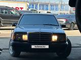 Mercedes-Benz E 320 1993 года за 2 500 000 тг. в Алматы