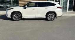 Toyota Highlander Luxe 2021 года за 26 500 000 тг. в Шымкент – фото 3