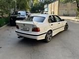 BMW 320 1992 года за 1 800 000 тг. в Алматы – фото 4