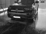 Toyota 4Runner 2018 года за 25 000 000 тг. в Актау
