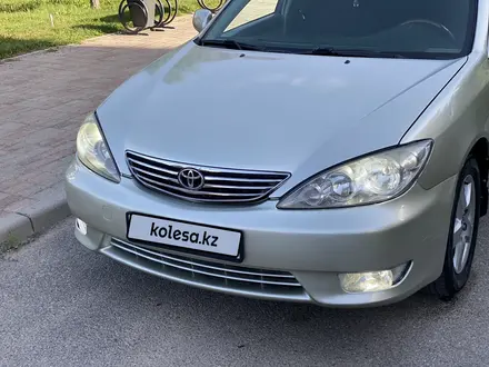 Toyota Camry 2005 года за 3 850 000 тг. в Шымкент – фото 10