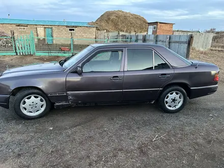 Mercedes-Benz E 200 1994 года за 1 500 000 тг. в Караганда – фото 4