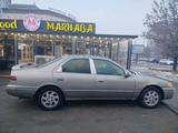 Toyota Camry 1997 года за 3 000 000 тг. в Алматы – фото 2