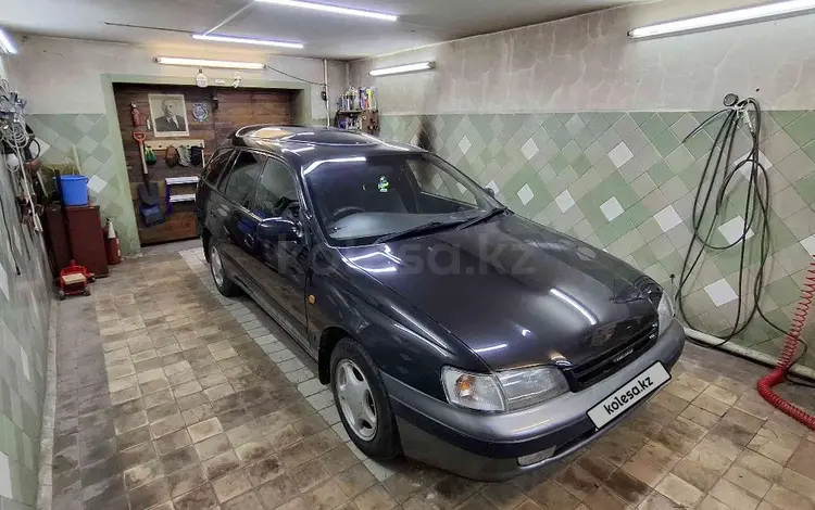 Toyota Caldina 1994 годаүшін2 900 000 тг. в Караганда