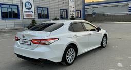 Toyota Camry 2021 года за 14 000 000 тг. в Актобе – фото 5