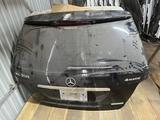 Крышка багажника на Мерседес ML W164 за 1 000 тг. в Алматы