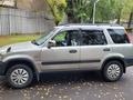 Honda CR-V 1998 года за 2 500 000 тг. в Алматы – фото 2