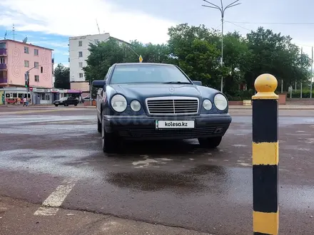 Mercedes-Benz E 290 1998 года за 3 300 000 тг. в Жезказган – фото 5