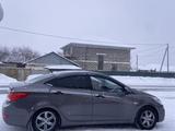 Hyundai Solaris 2013 года за 3 700 000 тг. в Усть-Каменогорск – фото 2