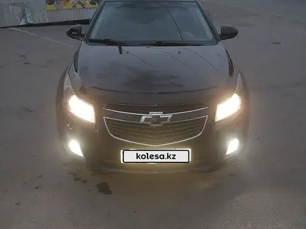Chevrolet Cruze 2013 года за 4 200 000 тг. в Петропавловск – фото 4