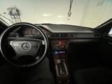 Mercedes-Benz E 280 1993 годаүшін3 000 000 тг. в Шымкент – фото 2
