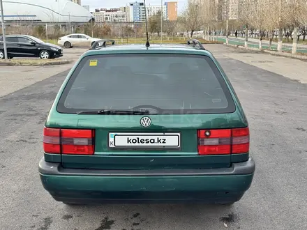 Volkswagen Passat 1995 года за 2 520 000 тг. в Астана – фото 11