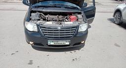 Chrysler Town and Country 2005 года за 4 989 898 тг. в Кокшетау – фото 4