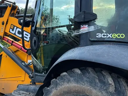 Стёкла заводские на экскав 3 1 cat komatsu за 75 000 тг. в Алматы – фото 4