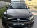 Volkswagen Touareg 2014 года за 14 000 000 тг. в Актау