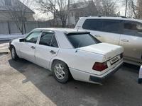 Mercedes-Benz E 230 1991 годаfor1 000 000 тг. в Алматы