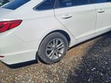 Hyundai Sonata 2015 года за 7 500 000 тг. в Шымкент – фото 3