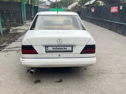 Mercedes-Benz E 280 1993 года за 1 500 000 тг. в Шымкент – фото 9