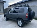 Chevrolet Niva 2008 года за 2 700 000 тг. в Шымкент – фото 4