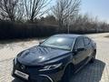 Toyota Camry 2023 года за 17 500 000 тг. в Алматы – фото 3