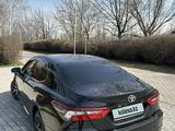 Toyota Camry 2023 годаүшін17 500 000 тг. в Алматы – фото 4