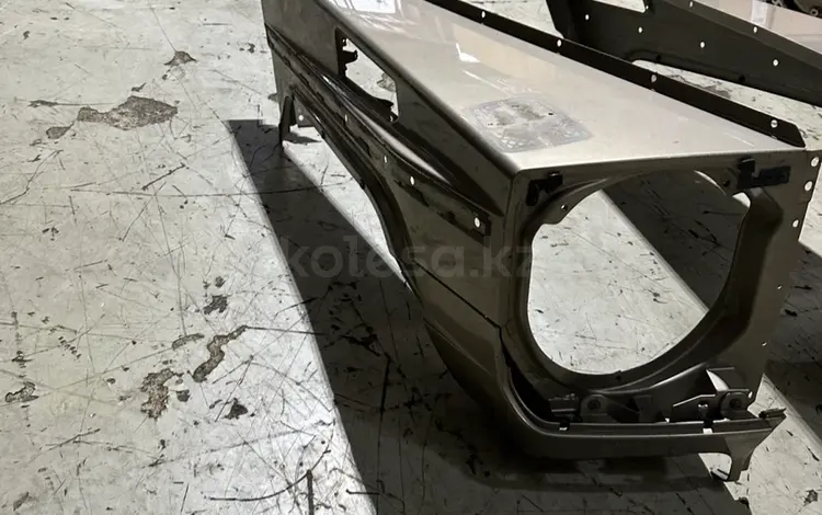 W463 крыло за 180 000 тг. в Алматы