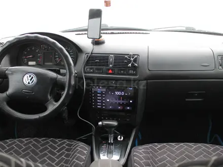 Volkswagen Golf 1998 года за 2 600 000 тг. в Астана – фото 10