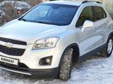 Chevrolet Tracker 2014 года за 5 500 000 тг. в Караганда – фото 2