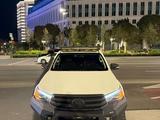 Toyota Hilux 2017 годаүшін24 000 000 тг. в Алматы