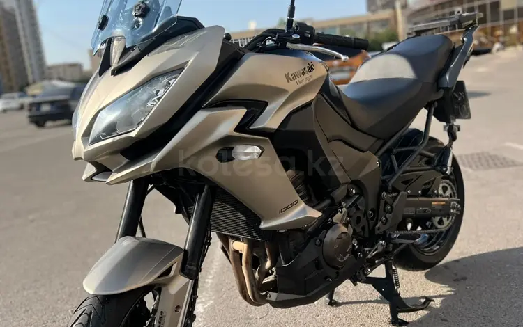 Kawasaki  Versys 1000 2015 года за 4 300 000 тг. в Шымкент