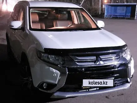 Mitsubishi Outlander 2017 года за 10 500 000 тг. в Петропавловск