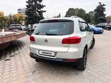 Volkswagen Tiguan 2012 года за 7 200 000 тг. в Алматы – фото 5