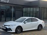 Toyota Camry 2021 года за 18 000 000 тг. в Туркестан – фото 2