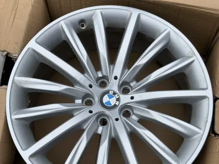 BMW оригинал за 250 000 тг. в Караганда