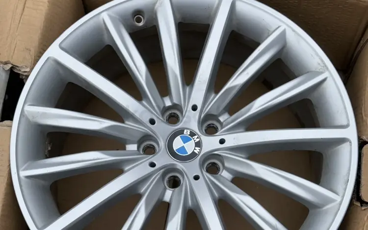 BMW оригинал за 250 000 тг. в Караганда