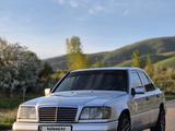 Mercedes-Benz E 280 1990 годаүшін2 200 000 тг. в Талдыкорган – фото 3